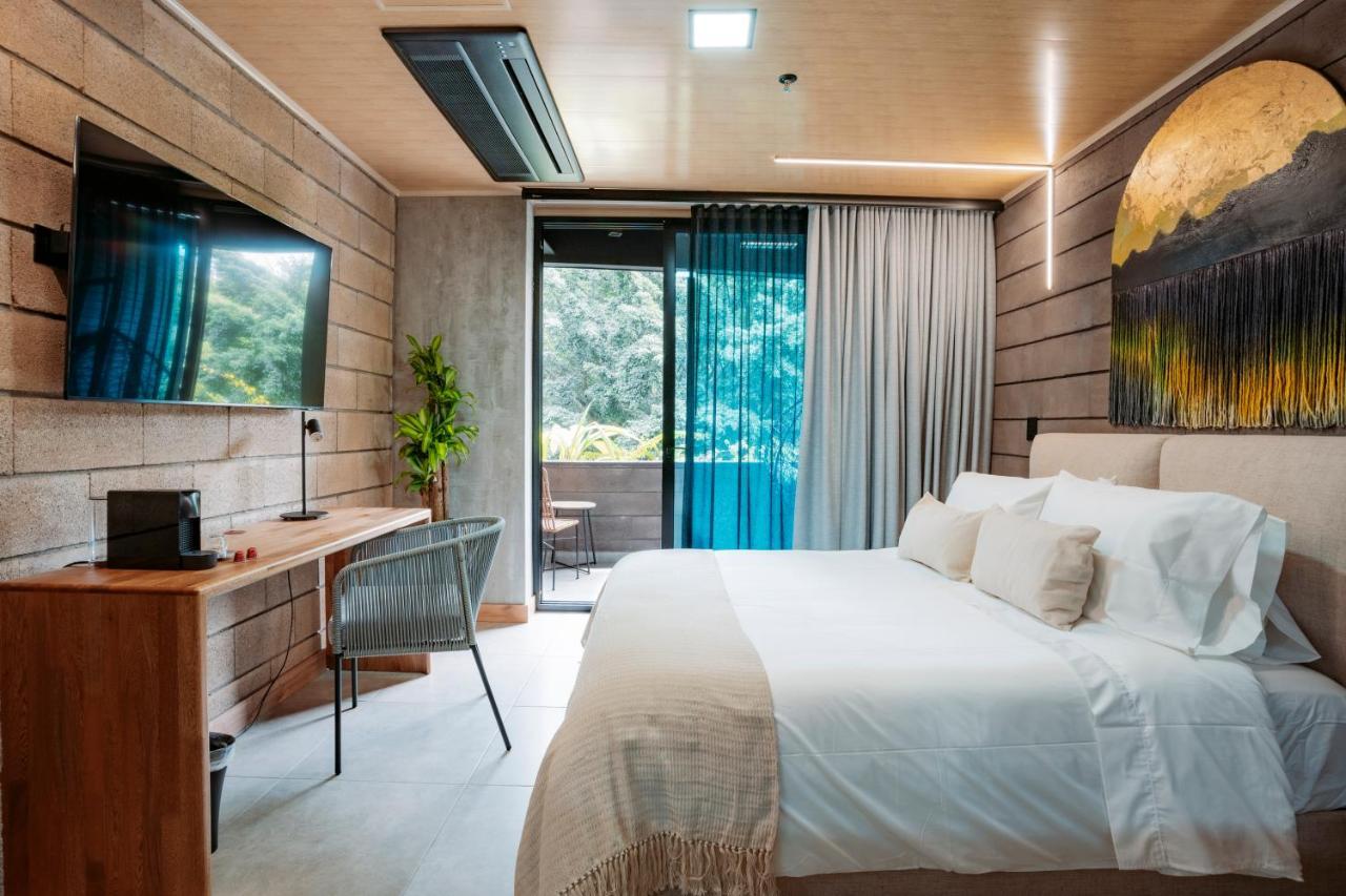 Hotel Living By Armoniko Medellín Eksteriør billede