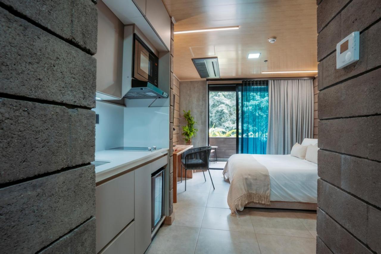 Hotel Living By Armoniko Medellín Eksteriør billede
